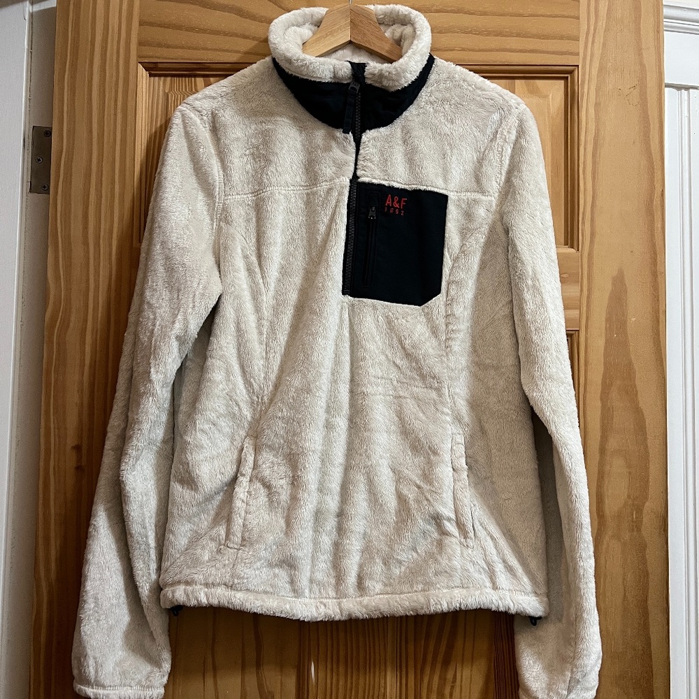 Abercrombie and Fitch 1/4 Quarter Zip Fleece Sweatshirt